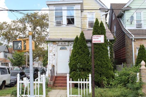 127-01 107th Ave, Jamaica, NY 11418-1317