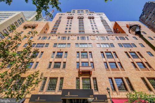 219 18th St, Philadelphia PA  19103-6141 exterior