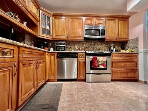 8601 10 St, Hollywood FL 33025-3357 exterior