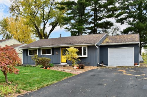 2884 29th Ct, La Crosse, WI 54601-7750