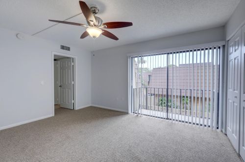 1312 13th Ct, West Palm Beach FL  33410-5111 exterior