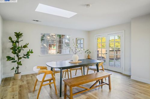 2954 Clearland Cir, West Pittsburg CA  94565-3243 exterior