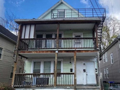 7 May St, Poughkeepsie NY  12603-2717 exterior