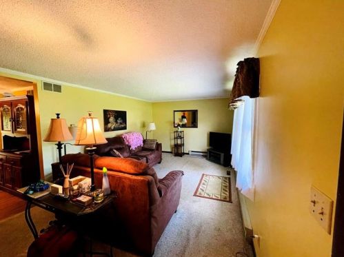 103 Leona St, Hopwood PA  15445-2032 exterior