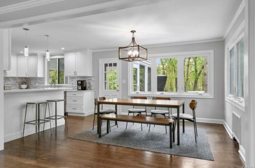 40 Hillandale Rd, Rye Brook NY  10573-1705 exterior