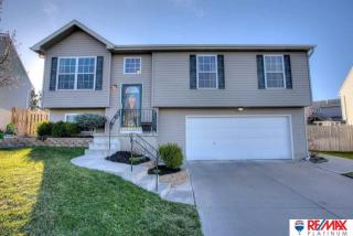 19401 T St, Omaha, NE 68135-4224