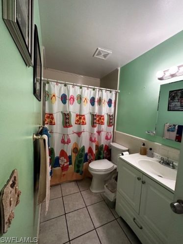 1535 Medford Pl, Lehigh Acres FL  33936-5945 exterior