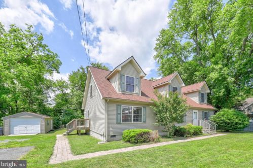 5 Hosier St, Selbyville, DE 19975-9300