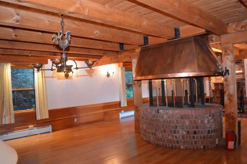 22 Sand Hl Rd, Unity NH 03773-6406 exterior