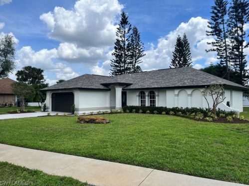 502 Elaine Ave, Lehigh Acres, FL 33971-1430
