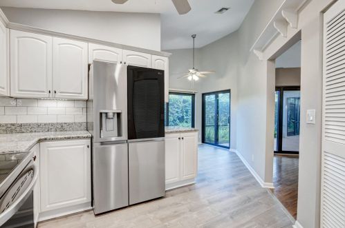 23313 Water Cir, Boca Raton FL  33486-8539 exterior