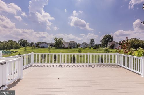 30 Chelsea Ct, Glen Mills PA  19342-1785 exterior