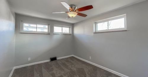 137 Roger Ln, Florence KY  41042-2336 exterior