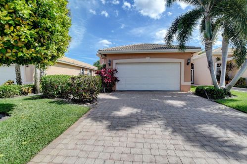 6638 Via Roma, Delray Beach FL  33446-3730 exterior