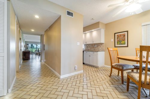 5780 Princess Palm Ct, Delray Beach, FL 33484-1036