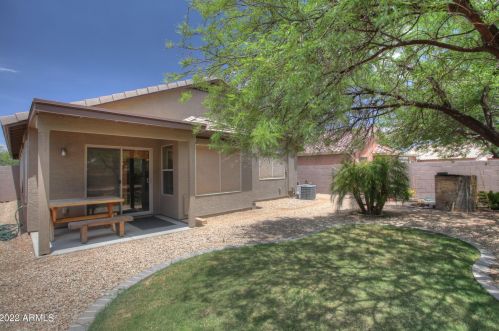 525 112th Dr, Avondale, AZ 85323-7902