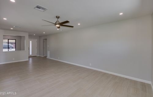 2902 18th Ave, Phoenix AZ  85015-6118 exterior