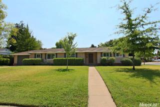 4102 Mckinley Blvd, Sacramento, CA 95819-2035