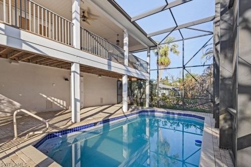 1538 Wilton Ln, Sanibel, FL 33957-4223