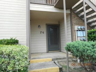 3220 69th St, Galveston TX  77551-2074 exterior