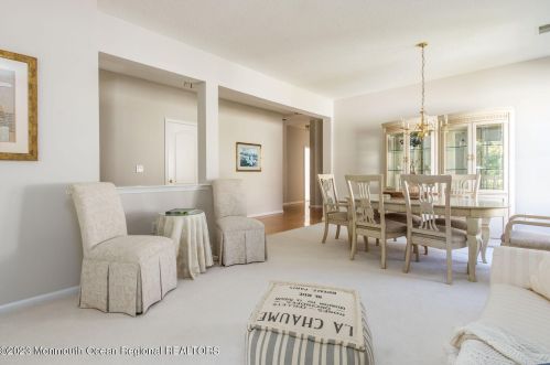 6 Springtide Rd, Lakewood NJ  08701-7510 exterior