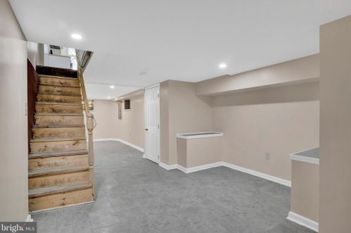 5627 Hazel Ave, Philadelphia PA  19143-1935 exterior