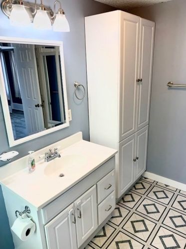 51 Poplar St, Danvers MA 01923-2455 exterior