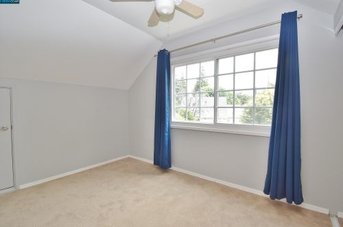 4066 Kensington Dr, Concord CA  94521-3333 exterior