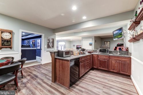 19058 Boyer Fields Pl, Leesburg VA 20176-1643 exterior