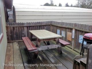 3950 F St, Eureka CA  95503-6004 exterior