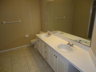 2204 Albion Ave, Orlando FL  32833-3984 exterior