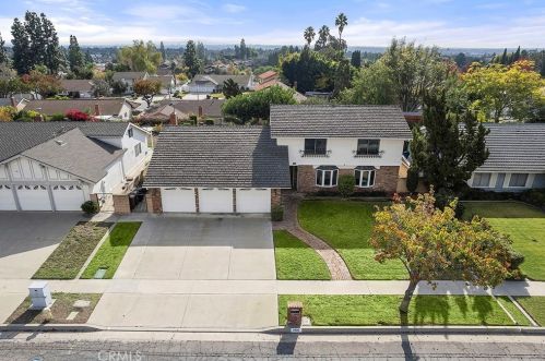 1436 Grissom Park Dr, Fullerton, CA 92833-1330