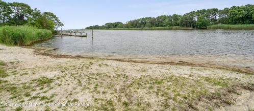 222 Swan Rd, Bricktown NJ  08723-6666 exterior