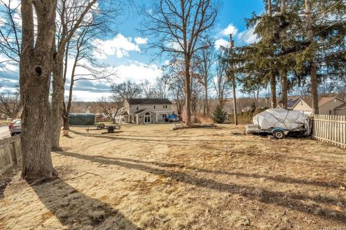 23 Daisy Dr, Mahopac NY  10541-5526 exterior