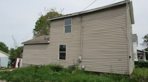 161 5th Ave, Hermitage PA  16146-2266 exterior