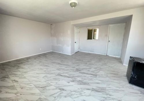 115 2nd Ave, Barstow CA  92311-2856 exterior