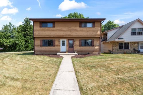 4358 Tesch Ave, Milwaukee, WI 53220-2768