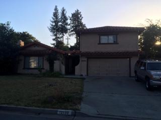 12199 Woodside Dr, Saratoga, CA 95070-3472