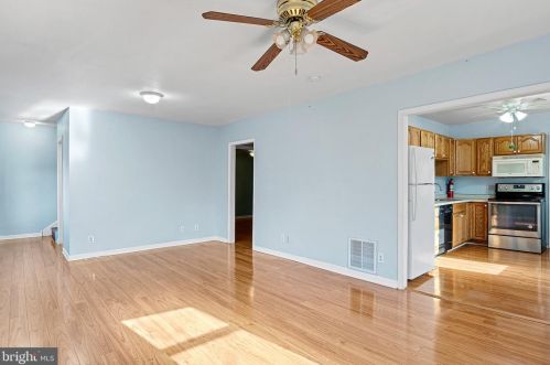 22 Strawbridge Ave, New Castle DE  19720-1501 exterior