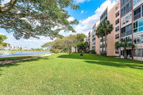 14671 Bonaire Blvd, Delray Beach FL  33446-1785 exterior