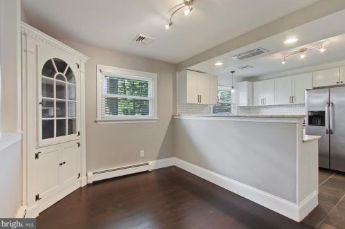 41 Roosevelt Blvd, Lancaster PA 17601-4039 exterior