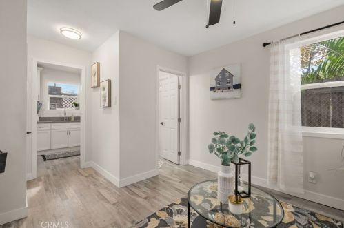 2485 Grandeur Ave, Altadena CA  91001-5548 exterior