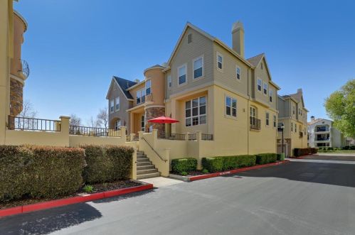 408 Timor Ter, Sunnyvale, CA 94089-2168