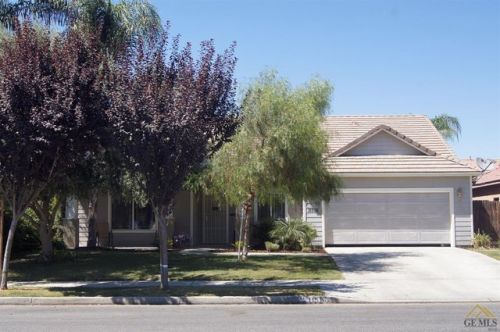 11516 Reagan Rd, Bakersfield, CA 93312-8252