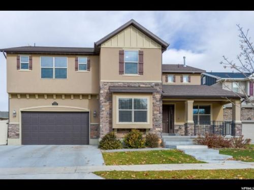 233 Flicker Dr, Sandy, UT 84070-1637