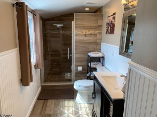 89 Bearfort Rd, West Milford Lakes NJ  07480-1401 exterior