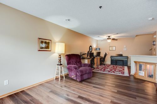 10706 Unity Ln, Minneapolis, MN 55443-5200