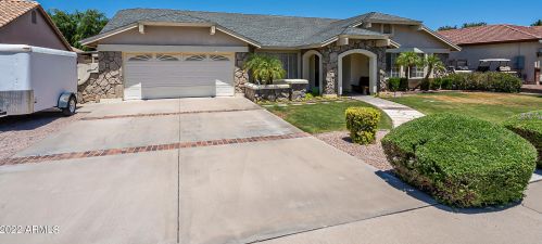 2120 Laurel St, Mesa, AZ 85213-2271
