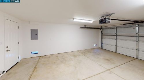 2731 Broadmoor Ave, Concord CA  94520-4751 exterior