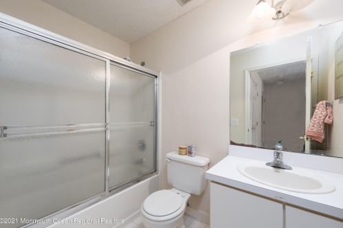 45 Phoenix Ct, Tinton Falls NJ 07712-7773 exterior